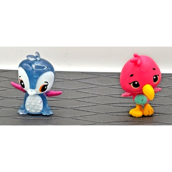 Hatchimals CollEGGtibles Lot Of 24 Assorted Figures in Blue Egg Cartons No Dups - Picture 16 of 16